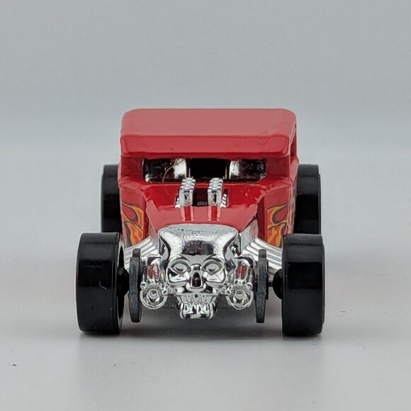 Hot Wheels Bone Shaker Diecast Car (©2010 Mattel) – Loose - Picture 2 of 6